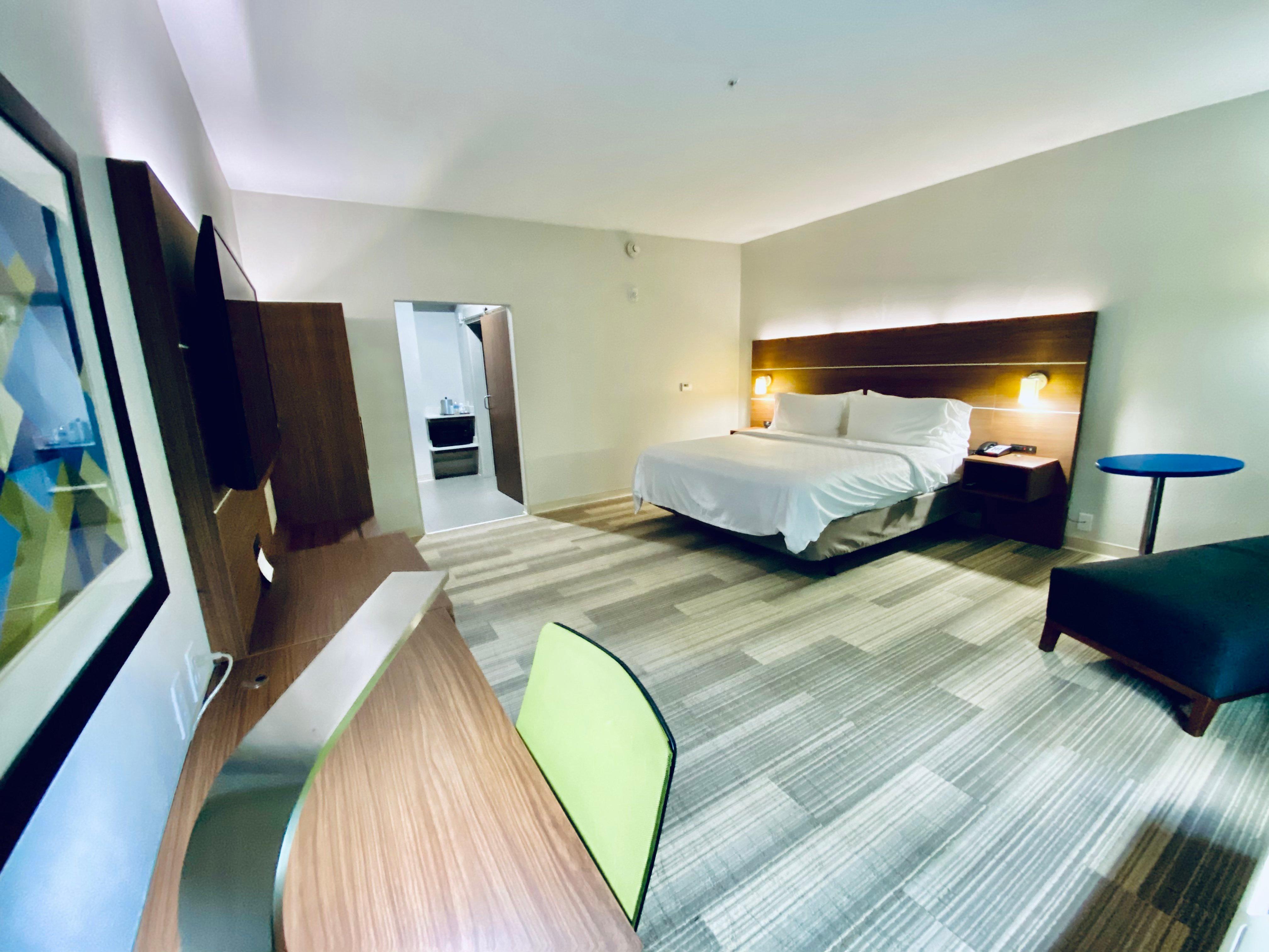 Holiday Inn Express & Suites Pineville-Alexandria Area Eksteriør bilde