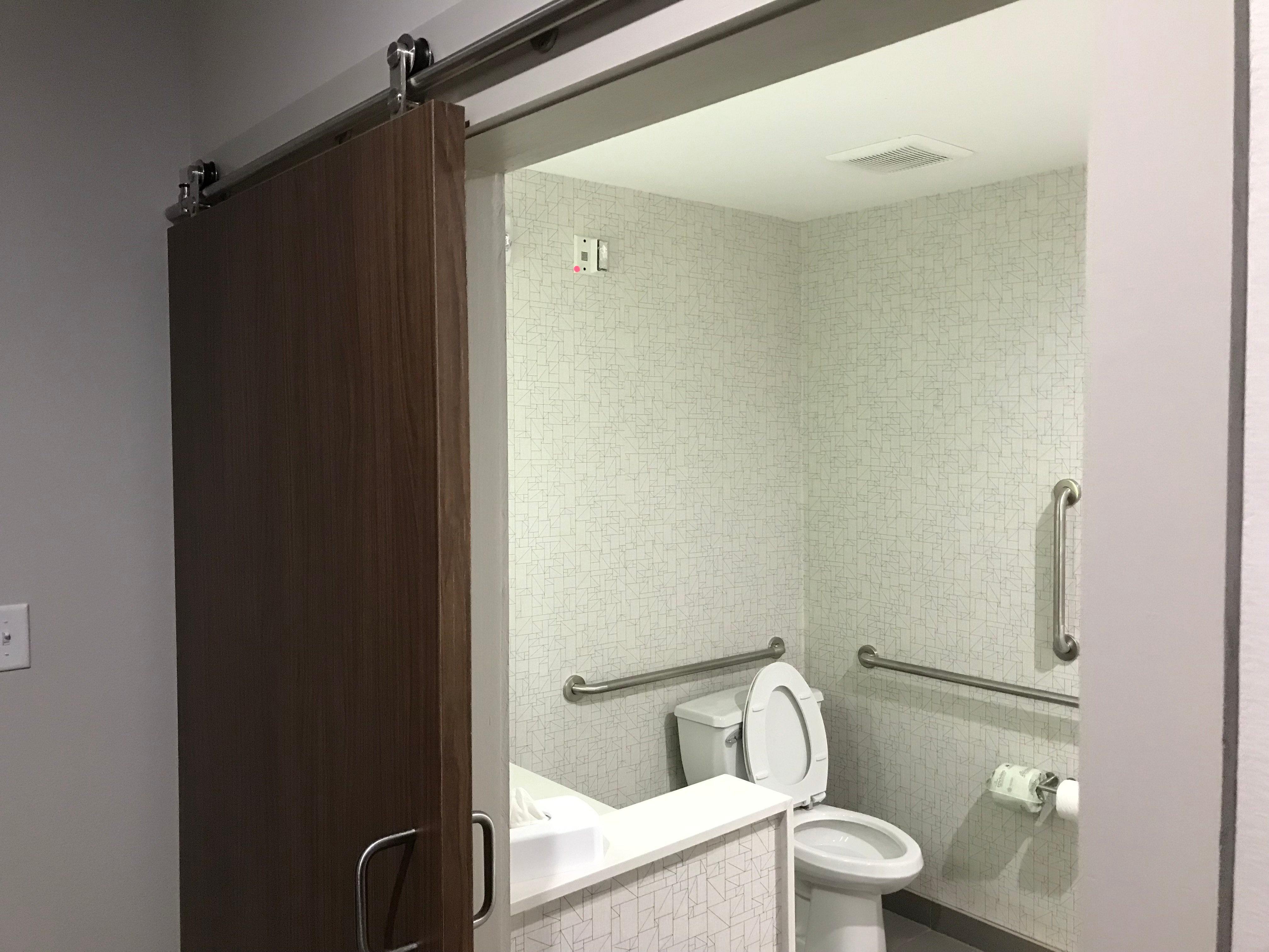 Holiday Inn Express & Suites Pineville-Alexandria Area Eksteriør bilde