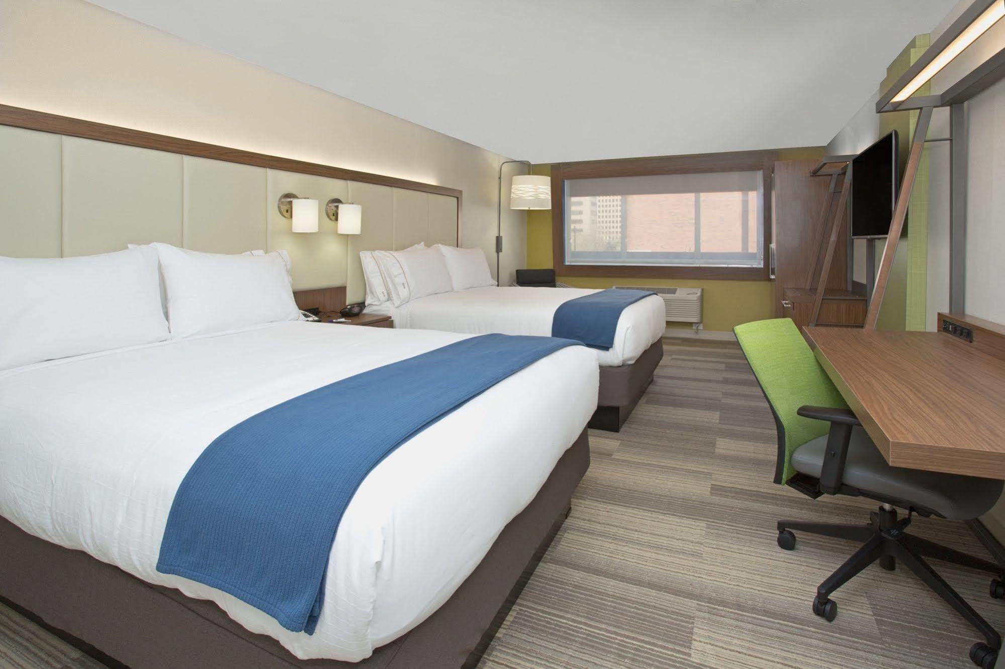 Holiday Inn Express & Suites Pineville-Alexandria Area Eksteriør bilde